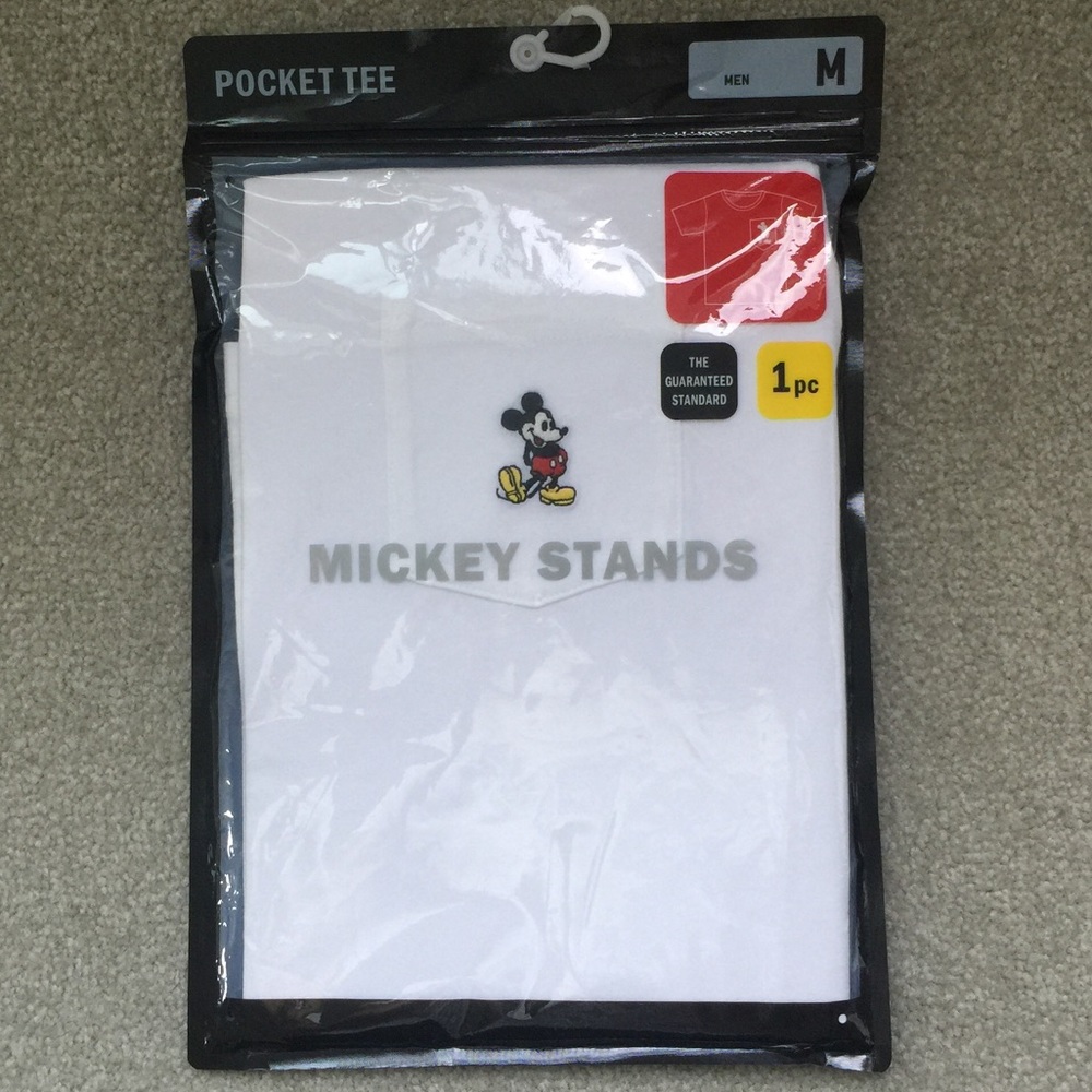 🌟3 for $25🌟 Uniqlo Mickey Mouse T-Shirt